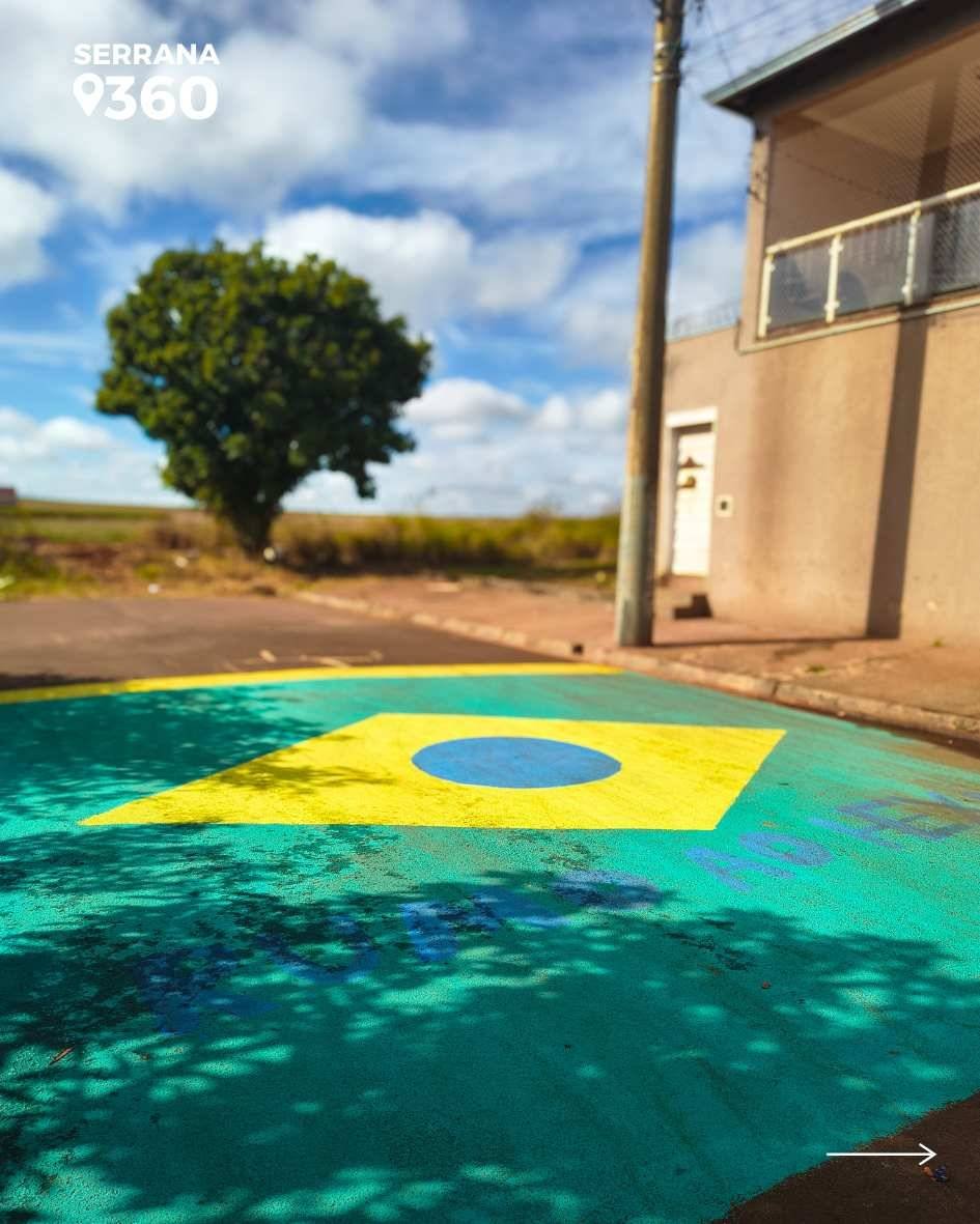 Ruas de Serrana ganham decoração verde e amarela em apoio à Seleção Brasileira